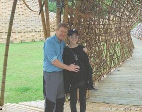 周杰伦父亲爆料视频,揭秘天王背后的家庭故事