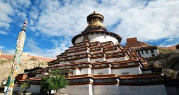 江孜餐饮爆料事件视频,揭露后厨黑幕，食品安全引关注